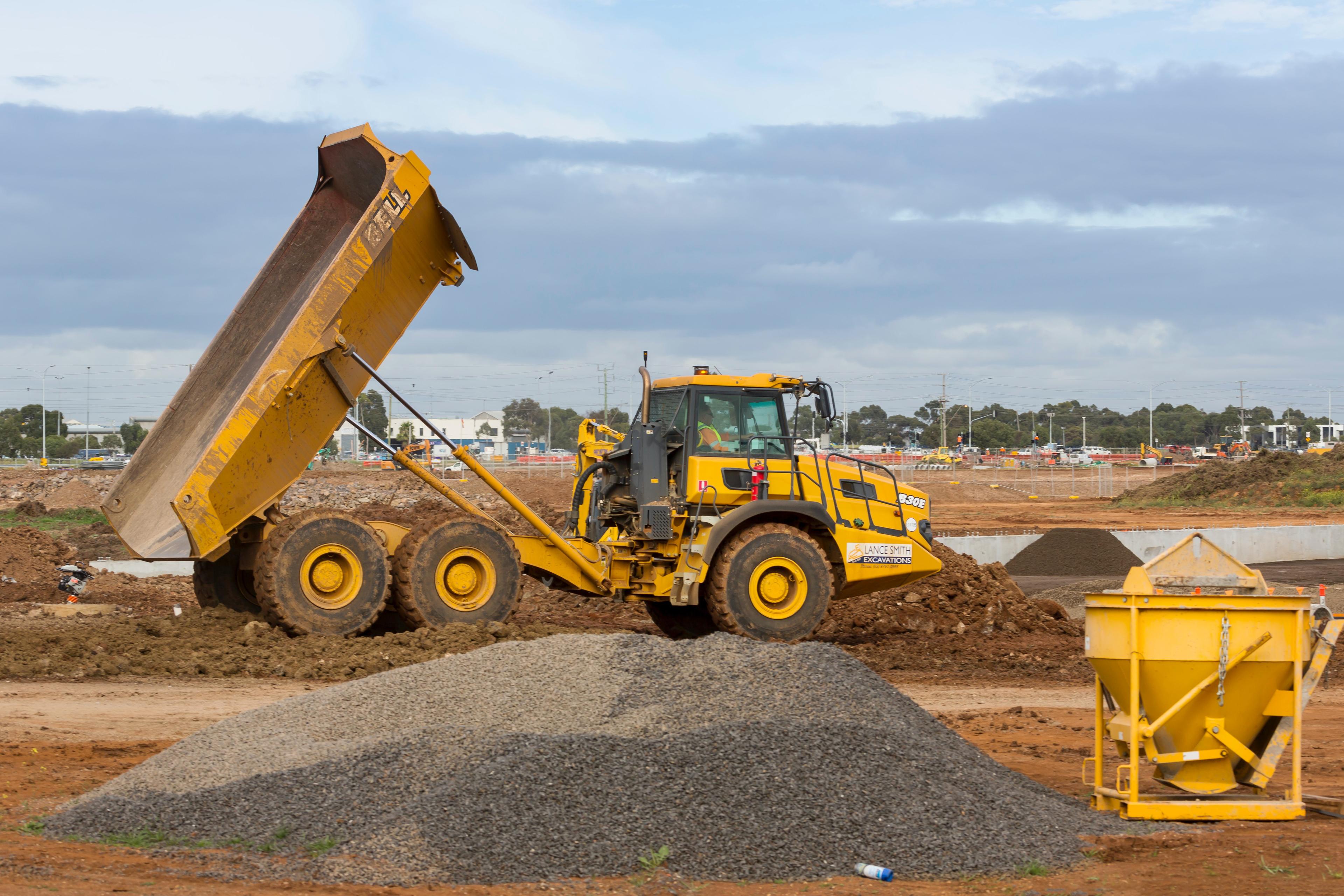 What makes a great heavy equipment operator